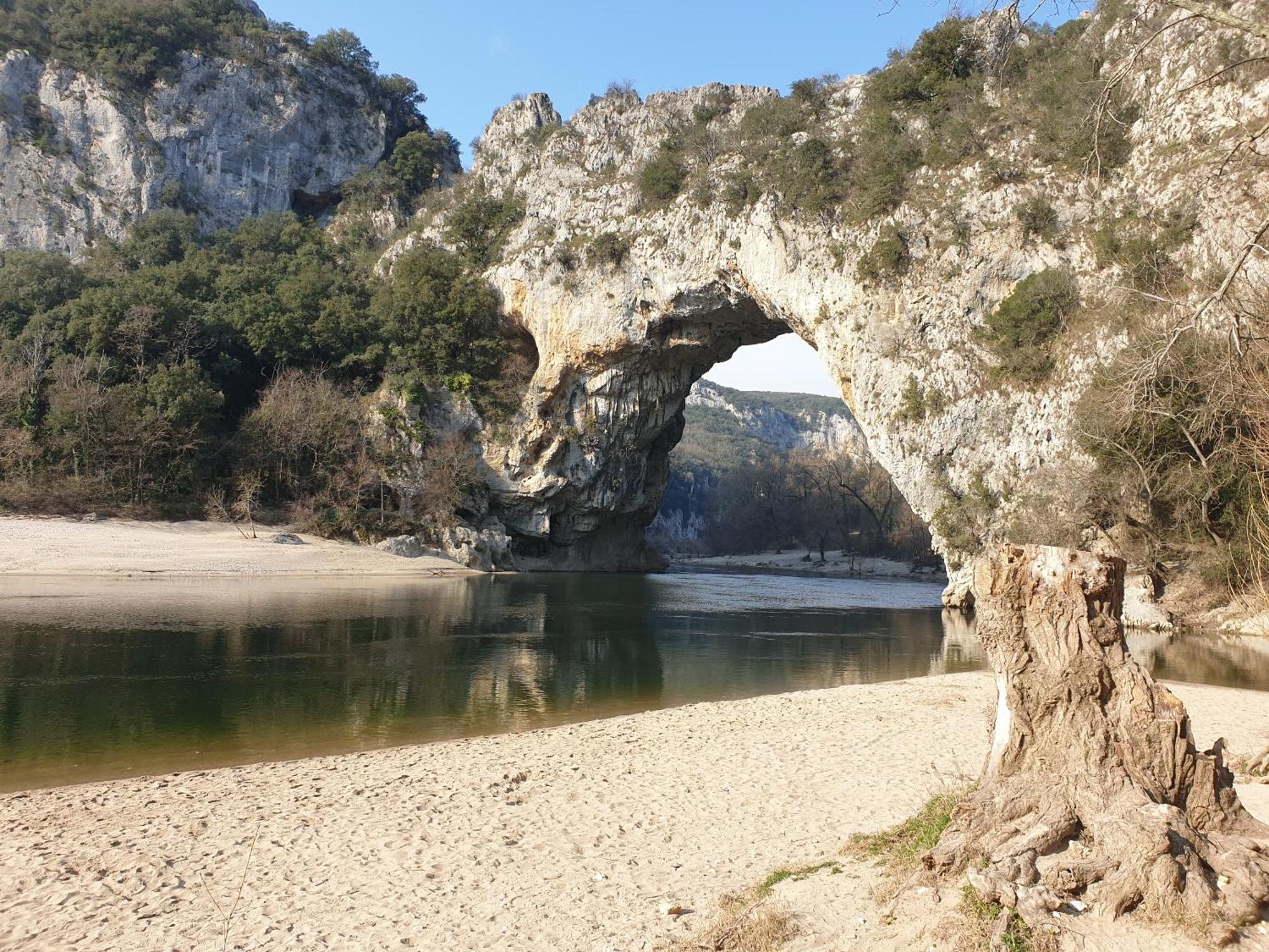 Le Clos Du Grand Chene - Gites 4 Etoiles - Saint-Marcel-d'Ardeche Buitenkant foto